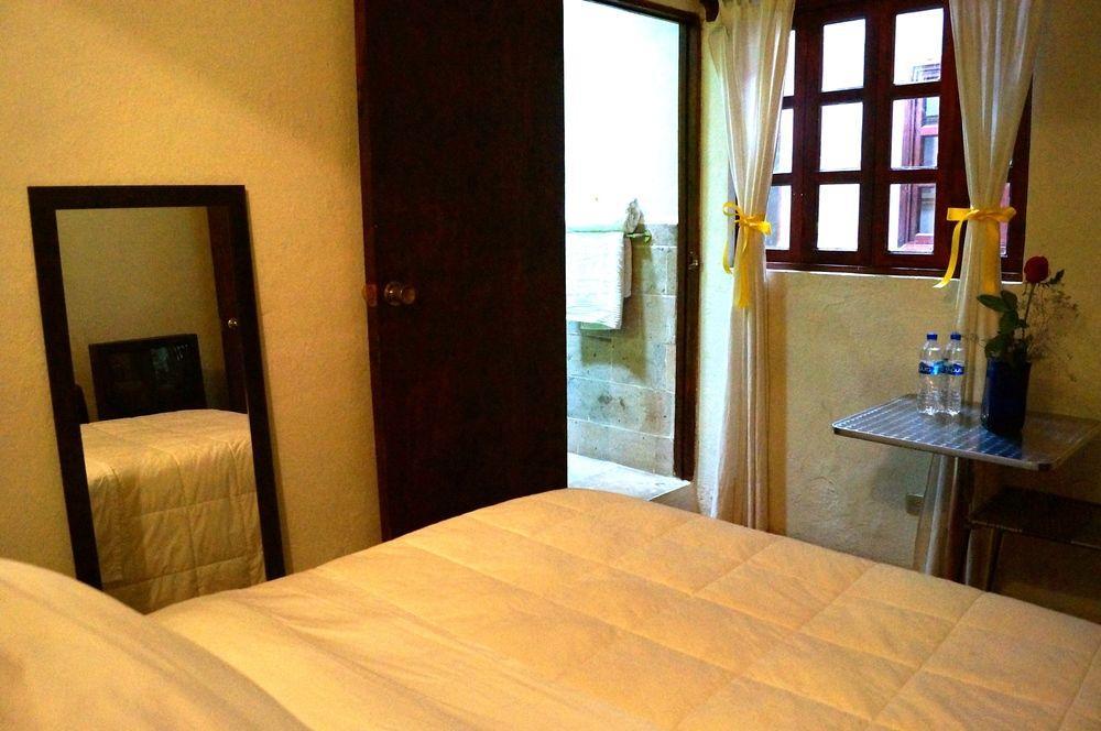 Hotel Aqui Es Mexico San Miguel de Allende Eksteriør billede